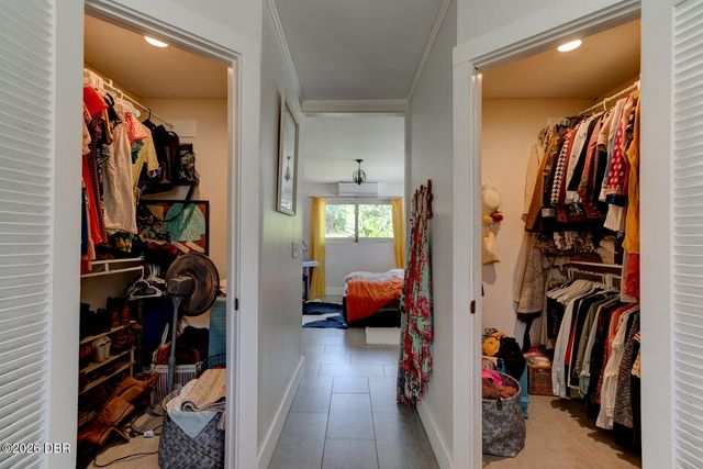 357 S Seneca Boulevard, Daytona Beach, FL 32114