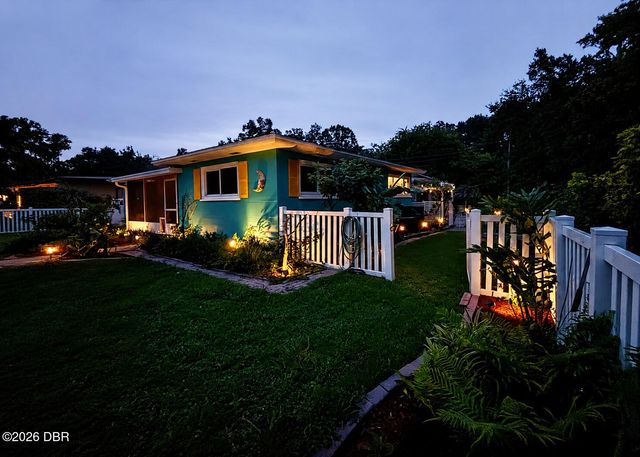 357 S Seneca Boulevard, Daytona Beach, FL 32114