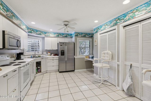 6006 BRIDGE WATER Circle, Ponte Vedra Beach, FL 32082