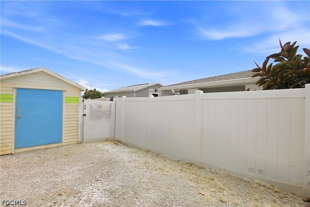 165 Tarpon BLVD NW, Port Charlotte, FL 33952