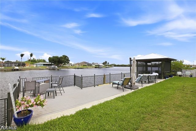 165 Tarpon BLVD NW, Port Charlotte, FL 33952