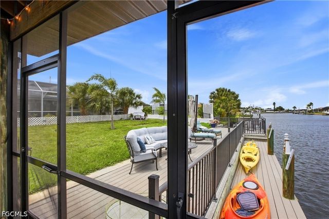 165 Tarpon BLVD NW, Port Charlotte, FL 33952