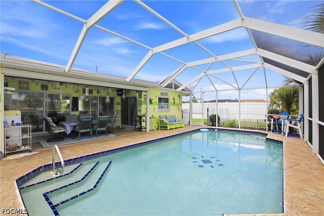 165 Tarpon BLVD NW, Port Charlotte, FL 33952