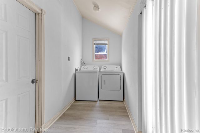 7645 Fisher Avenue, Warren, MI 48091