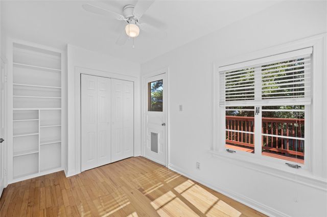516 Lockhart DR, Austin, TX 78704