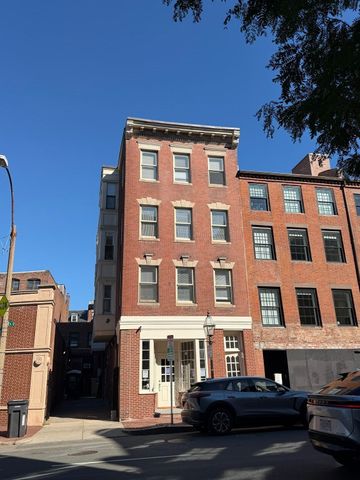 3 Silver Place 3, Boston, MA 02114