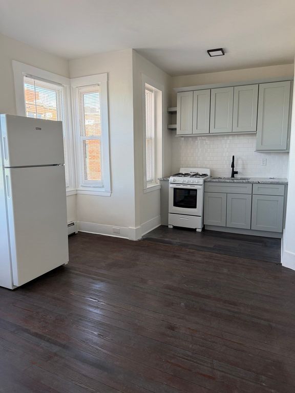 3 Silver Place 3, Boston, MA 02114