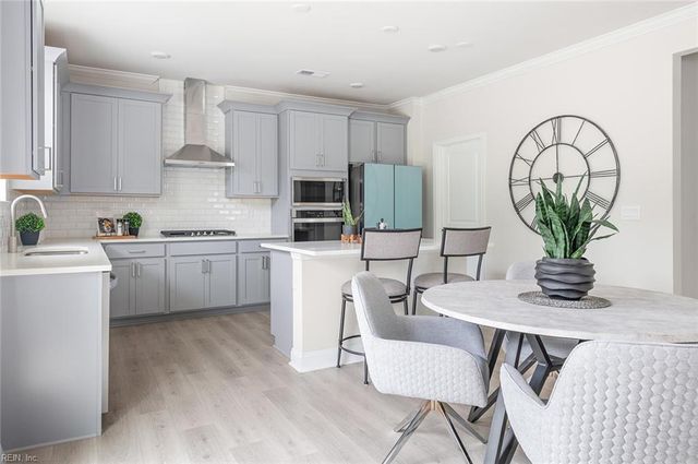 212 Saint Andrews, Smithfield, VA 23430