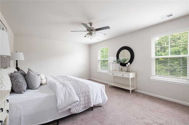 212 Saint Andrews, Smithfield, VA 23430