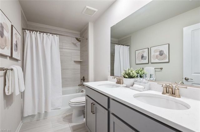 212 Saint Andrews, Smithfield, VA 23430