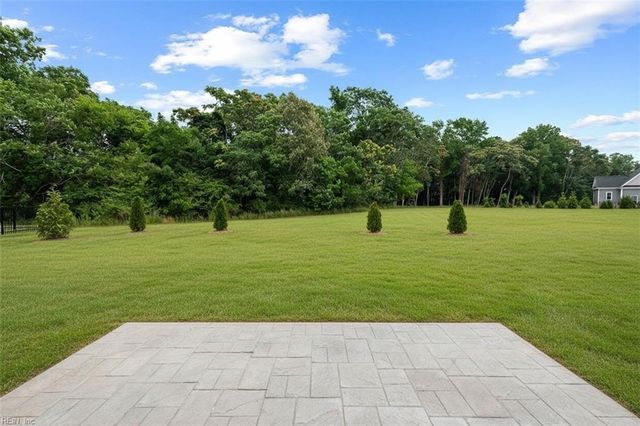 212 Saint Andrews, Smithfield, VA 23430