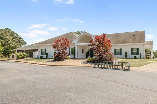 212 Saint Andrews, Smithfield, VA 23430