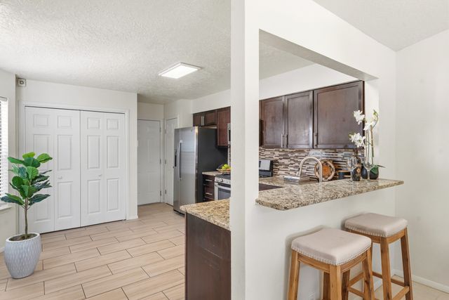 2502 Calle De Rincon Bonito, Santa Fe, NM 87505