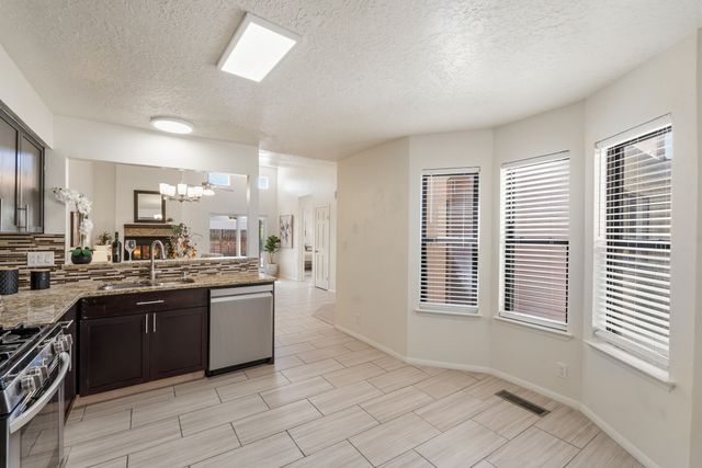 2502 Calle De Rincon Bonito, Santa Fe, NM 87505