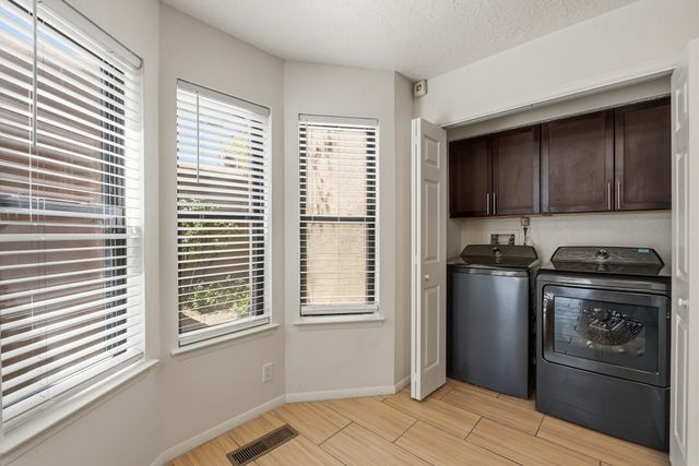 2502 Calle De Rincon Bonito, Santa Fe, NM 87505