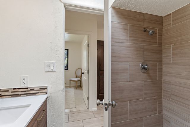 2502 Calle De Rincon Bonito, Santa Fe, NM 87505