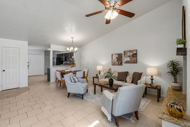 2502 Calle De Rincon Bonito, Santa Fe, NM 87505