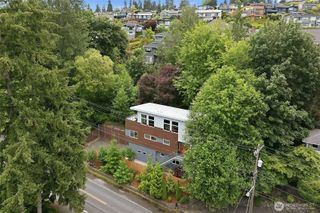 9007 Sand Point Way NE, Seattle, WA 98115