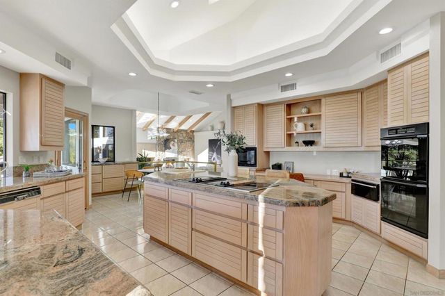 17801 Joyas Court, Poway, CA 92064