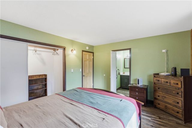 44667 Barton, Sugarloaf, CA 92386