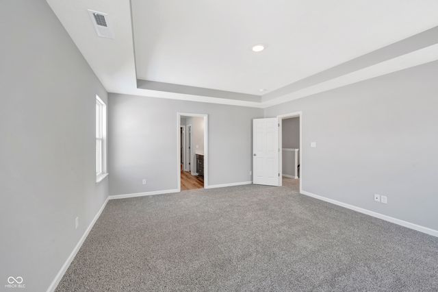 3653 Hayden Valley Drive, Bargersville, IN 46106