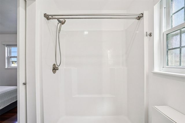 1100 E CAROLINE STREET 106, Tavares, FL 32778