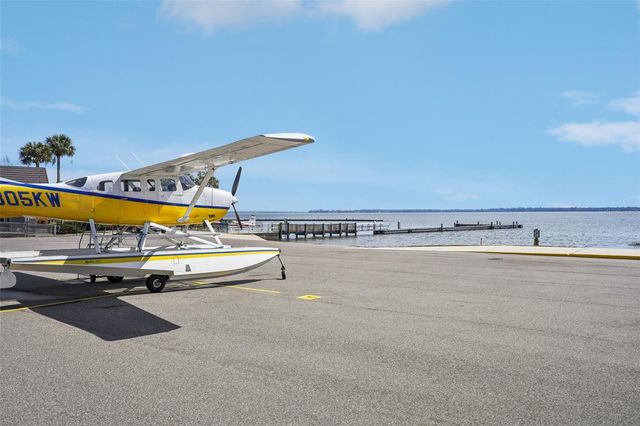 1100 E CAROLINE STREET 106, Tavares, FL 32778