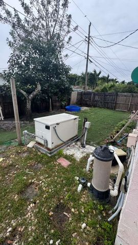 4390 NW 4th Ct, Coconut Creek, FL 33066