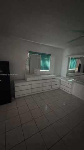 4390 NW 4th Ct, Coconut Creek, FL 33066