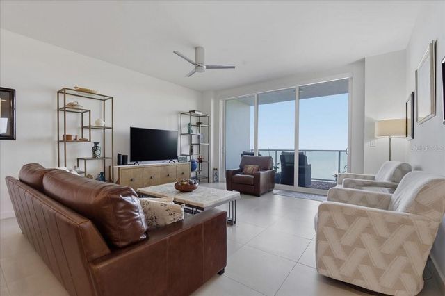 920 N OSCEOLA AVENUE 702, Clearwater, FL 33755