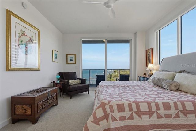 920 N OSCEOLA AVENUE 702, Clearwater, FL 33755