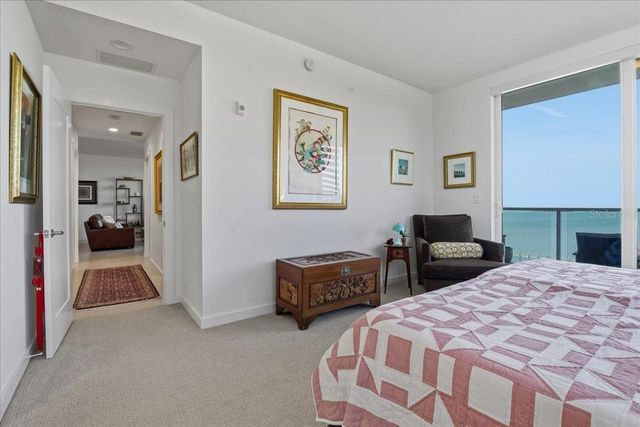 920 N OSCEOLA AVENUE 702, Clearwater, FL 33755