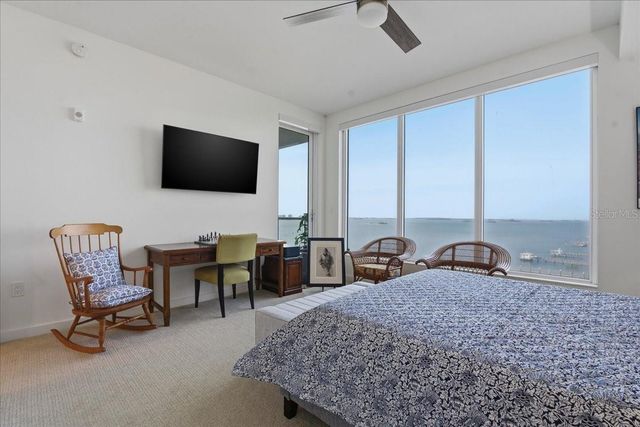 920 N OSCEOLA AVENUE 702, Clearwater, FL 33755