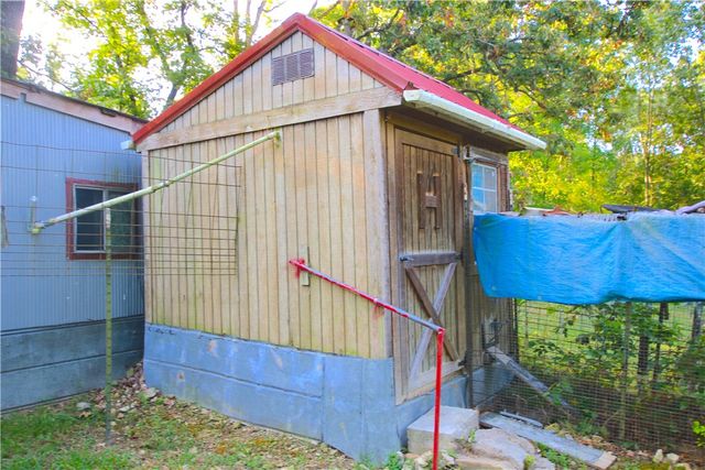 18440 Beaver Hollow Road, Garfield, AR 72732