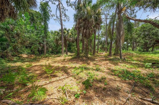 TWIN LAKES AVENUE B1, Nokomis, FL 34275