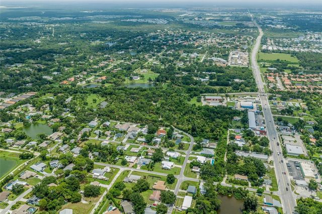 TWIN LAKES AVENUE B1, Nokomis, FL 34275