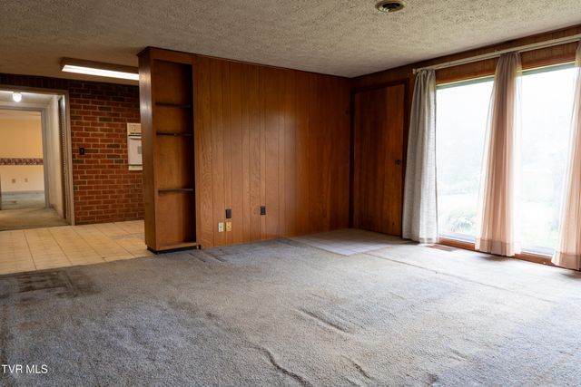 1583 Rock Springs Road, Kingsport, TN 37664