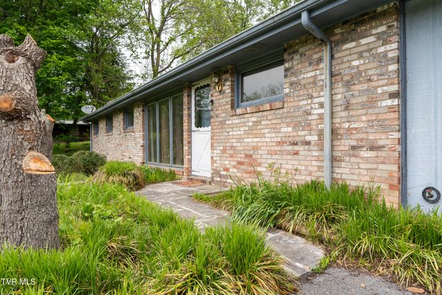 1583 Rock Springs Road, Kingsport, TN 37664