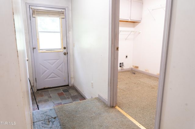 1583 Rock Springs Road, Kingsport, TN 37664