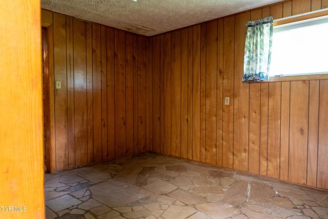 1583 Rock Springs Road, Kingsport, TN 37664