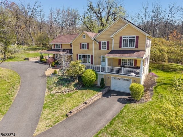 20 Woodland Terrace, High Bridge Boro, NJ 08829