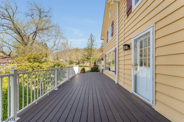 20 Woodland Terrace, High Bridge Boro, NJ 08829