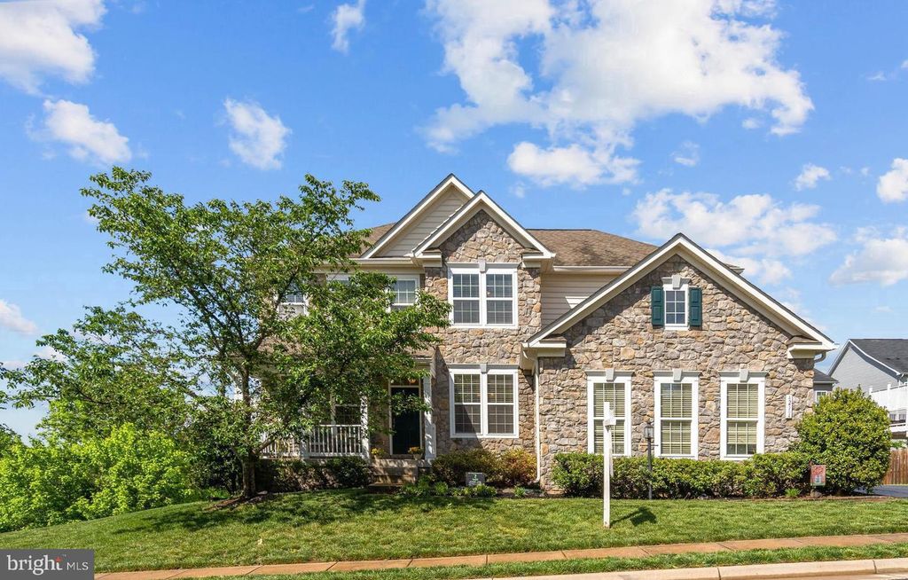 42364 WINSBURY WEST PLACE, Sterling, VA 20166