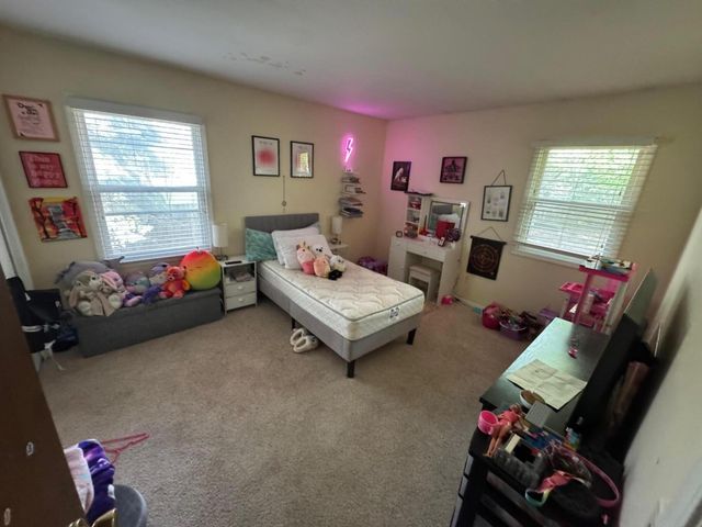 4690 Stauffer Avenue SE, Grand Rapids, MI 49508