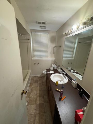 4690 Stauffer Avenue SE, Grand Rapids, MI 49508