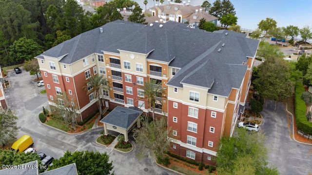 4480 DEERWOOD LAKE Parkway 431, Jacksonville, FL 32216