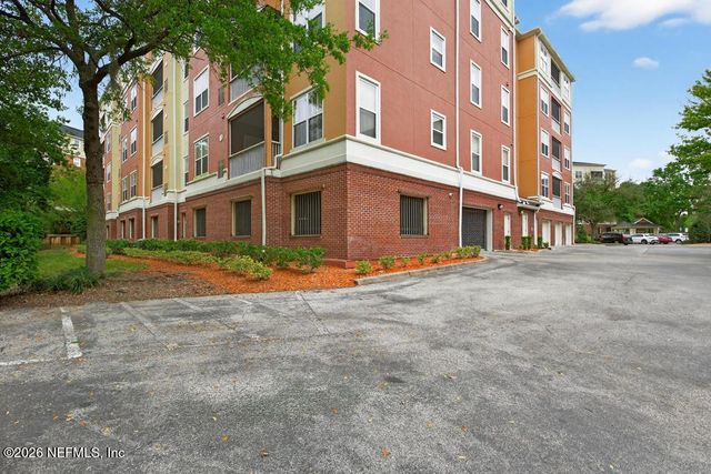 4480 DEERWOOD LAKE Parkway 431, Jacksonville, FL 32216