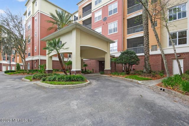 4480 DEERWOOD LAKE Parkway 431, Jacksonville, FL 32216