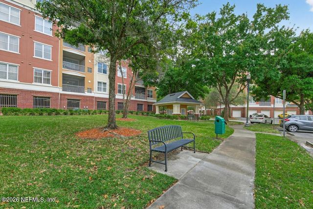 4480 DEERWOOD LAKE Parkway 431, Jacksonville, FL 32216