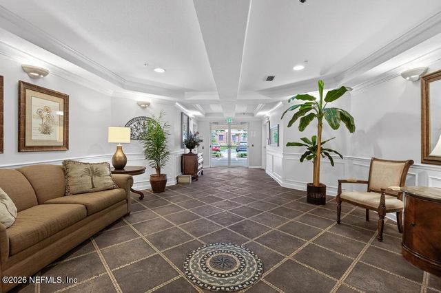 4480 DEERWOOD LAKE Parkway 431, Jacksonville, FL 32216